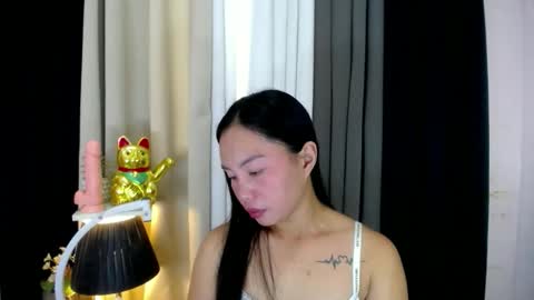 ur_sexy_mommy online show from November 2025 03:07:01 AM