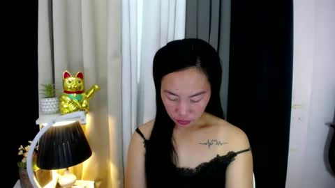 ur_sexy_mommy online show from November 2025 10:30:02 PM