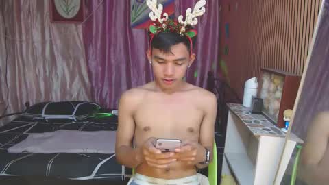 ur_shan21 online show from December 2025 06:58:01 PM