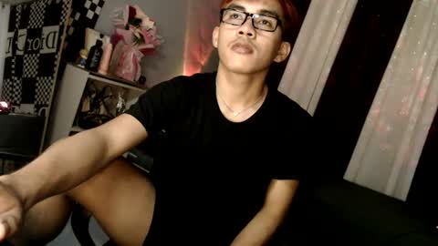 Snapshot of ur_shan21 chatting on June 2026 08:50:02 AM ur_shan21 online show from June 2026 08:50:02 AM