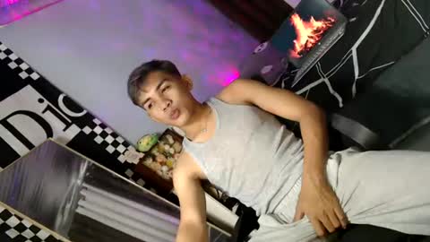 Snapshot of ur_shan21 chatting on July 2026 05:57:01 AM ur_shan21 online show from July 2026 05:57:01 AM