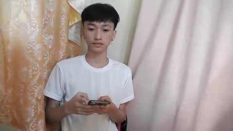 Snapshot of urasian_femboyxxx chatting on March 2026 11:21:01 AM urasian_femboyxxx online show from March 2026 11:21:01 AM