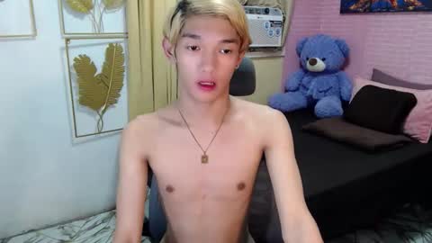Snapshot of urasian_john20 chatting on May 2026 04:13:02 PM urasian_john20 online show from May 2026 04:13:02 PM