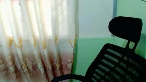 urasian_joy online show from October 2025 05:53:02 AM