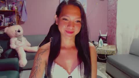 NEWRA  ALLISON online show from February 2025 03:31:02 PM