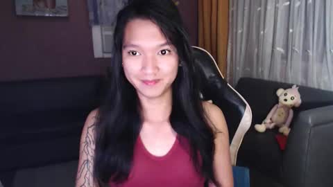 NEWRA  ALLISON online show from December 2025 02:52:02 AM