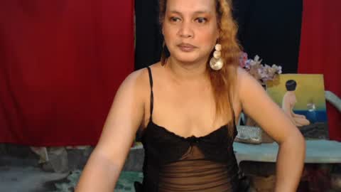 Snapshot of urasiandominaxx chatting on July 2026 09:14:01 AM Diane online show from July 2026 09:14:01 AM