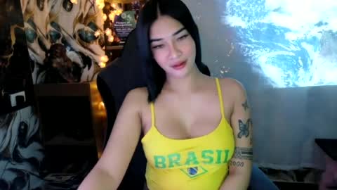 Snapshot of urasiandreamgirlxxx chatting on June 2026 08:38:01 AM jess online show from June 2026 08:38:01 AM