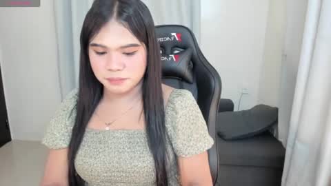 Sofia online show from December 2024 11:00:02 AM