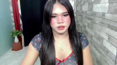 Sofia online show from January 2025 02:30:01 PM