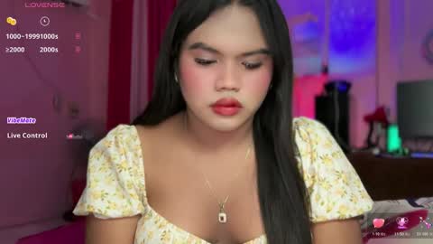 Snapshot of urbabysofia0305 chatting on May 2026 11:39:01 AM Sofia online show from May 2026 11:39:01 AM