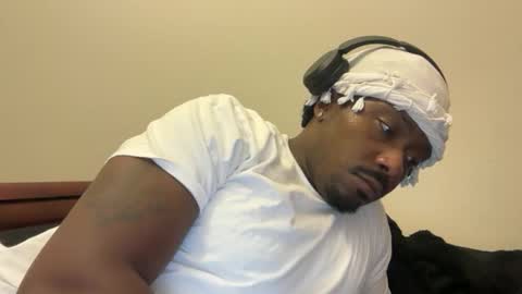 urbandick5 online show from December 2025 11:21:01 PM