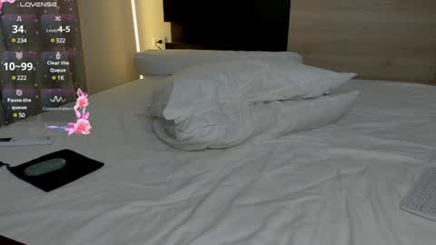 Ksenia Pterson online show from December 2024 04:57:01 AM