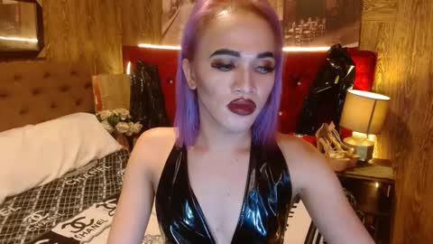 Snapshot of urcumgirlasiants chatting on December 2024 10:59:02 PM KENDALL online show from December 2024 10:59:02 PM