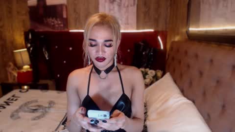 Snapshot of urcumgirlasiants chatting on January 2025 02:10:01 AM KENDALL online show from January 2025 02:10:01 AM