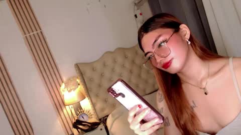 urdream_bride online show from February 2025 08:47:02 PM