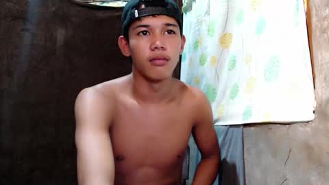 urdreamboy_clarin online show from March 2026 04:28:02 AM