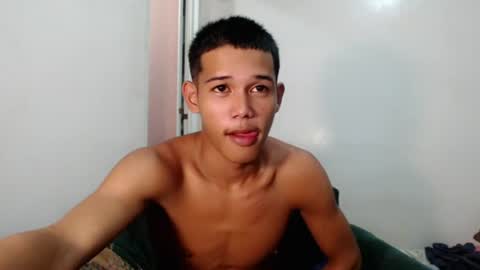 Snapshot of urdreamboy_clarin chatting on June 2026 04:06:01 AM urdreamboy_clarin online show from June 2026 04:06:01 AM