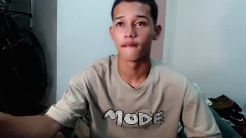 Snapshot of urdreamboy_clarin chatting on June 2026 12:11:02 PM urdreamboy_clarin online show from June 2026 12:11:02 PM