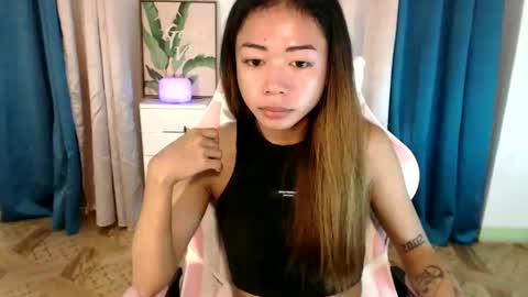 Snapshot of urfantacyjamaica chatting on January 2025 04:19:02 PM ayumi reacher online show from January 2025 04:19:02 PM