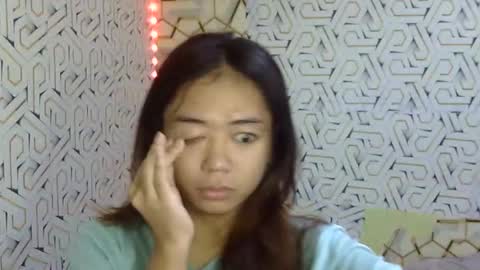 ayumi reacher online show from April 2026 02:37:01 PM