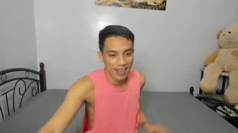 Snapshot of urfucker_vinz chatting on January 2026 05:13:02 AM urfucker_vinz online show from January 2026 05:13:02 AM