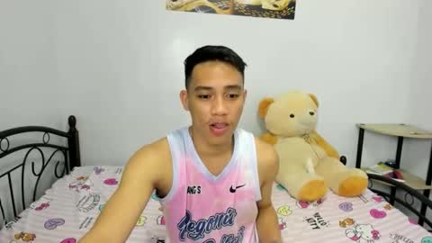 urfucker_vinz online show from February 2026 05:17:02 AM