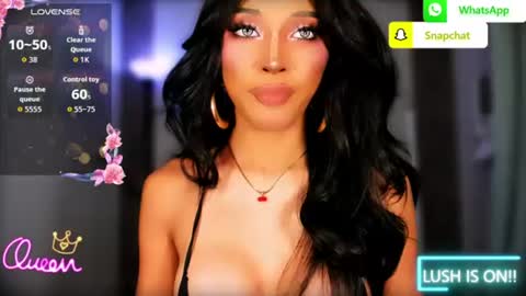 Snapshot of urgoddess_bella chatting on July 2026 01:40:01 AM My bella 3 online show from July 2026 01:40:01 AM