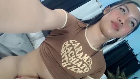 Snapshot of urhot_fcking_zoey chatting on January 2025 11:53:02 PM zoey noir online show from January 2025 11:53:02 PM