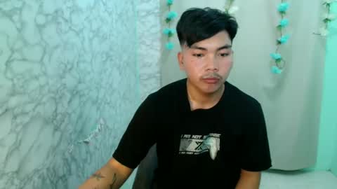 Snapshot of urhot_kharlxoxo chatting on May 2026 09:27:02 AM john carlo online show from May 2026 09:27:02 AM