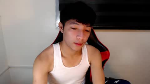 Snapshot of urhotethanxx chatting on July 2026 04:35:02 PM Ethan online show from July 2026 04:35:02 PM