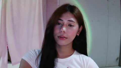 urhottie_nova online show from June 2026 12:59:01 PM
