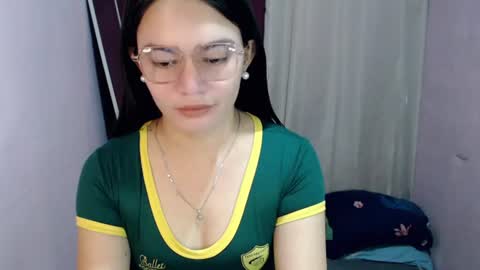 Snapshot of urhottiest_katey chatting on July 2026 04:59:02 AM Katey online show from July 2026 04:59:02 AM