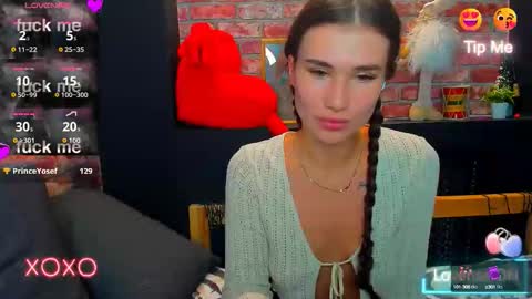 Alice online show from October 2025 02:58:02 PM