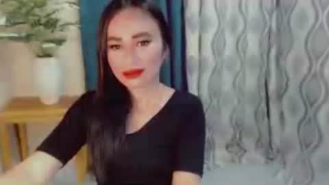 urlovely_che online show from July 2026 02:36:02 AM