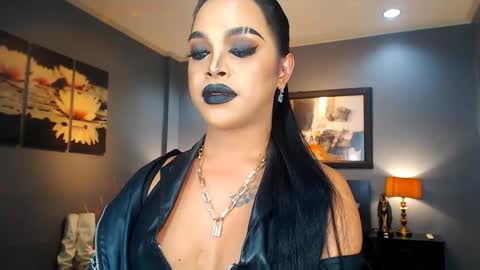 UrMajestyTyra online show from March 2025 06:47:02 AM