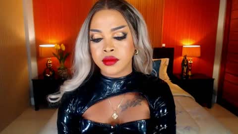 Snapshot of urmajestytyra chatting on July 2026 03:23:01 AM UrMajestyTyra online show from July 2026 03:23:01 AM