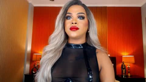 Snapshot of urmajestytyra chatting on July 2026 07:27:02 PM UrMajestyTyra online show from July 2026 07:27:02 PM