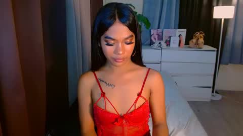 Snapshot of urmistress_sanya chatting on March 2026 05:40:01 PM ur fave sanya online show from March 2026 05:40:01 PM