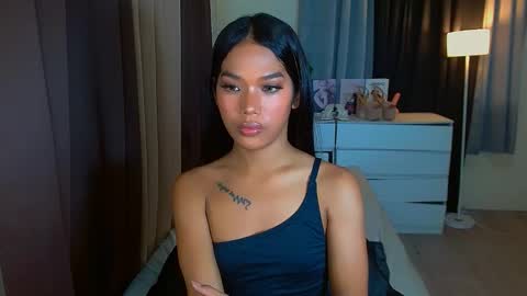 Snapshot of urmistress_sanya chatting on March 2026 04:18:02 PM ur fave sanya online show from March 2026 04:18:02 PM