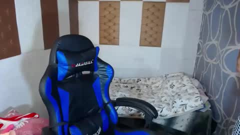 urpinay_cassy online show from February 2025 09:43:02 AM