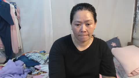 urpinay_singlemother online show from July 2026 10:50:01 AM