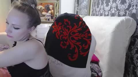 UrSecretTreasure88 online show from October 2025 01:32:02 PM