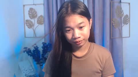 JUST CALL ME LLANA online show from February 2026 04:35:01 AM