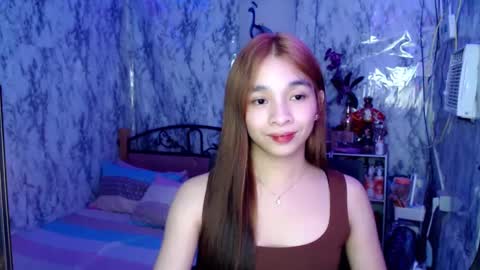 Yhana online show from December 2024 07:51:01 PM