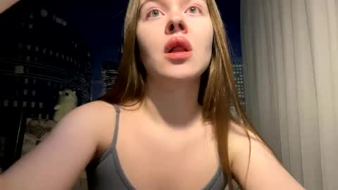 Hannah online show from March 2025 10:07:02 PM