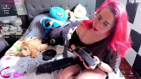 Ursula Gomez online show from September 2025 07:35:01 PM