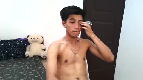 ursweetie_boy online show from March 2026 08:03:02 AM