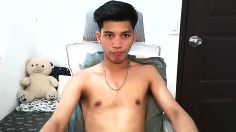 ursweetie_boy online show from April 2026 06:47:01 AM