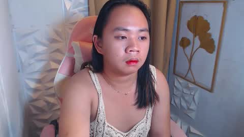Snapshot of ursweetkittyxxx chatting on September 2025 12:32:02 PM KITTY online show from September 2025 12:32:02 PM